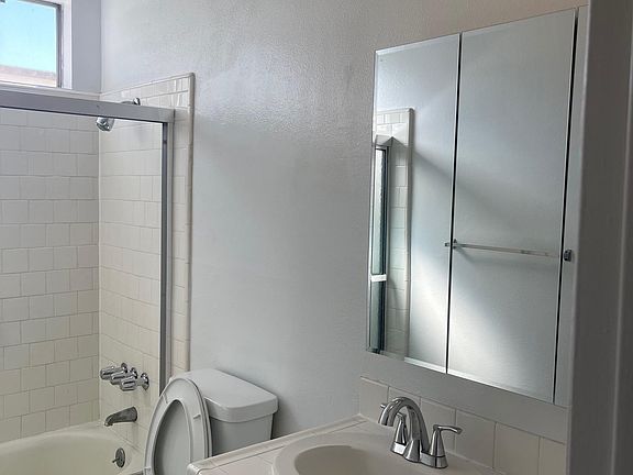 3rd image of 15130 S Raymond Ave #306