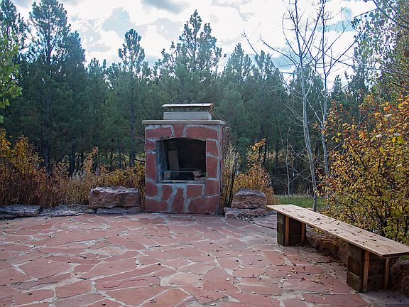 3rd image of 13823 Box Canyon Rd