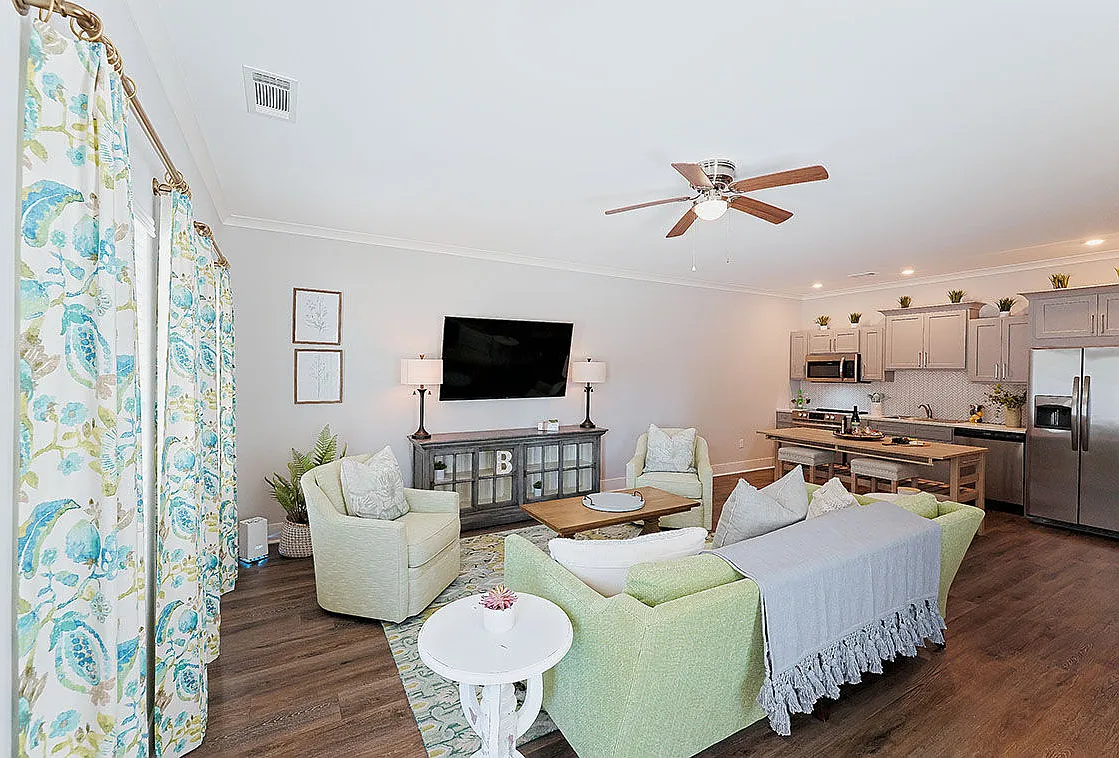 Beverly Villas — Photo 4