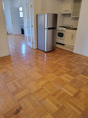 Rented by INTEGRITY CORE REALTY | media 5