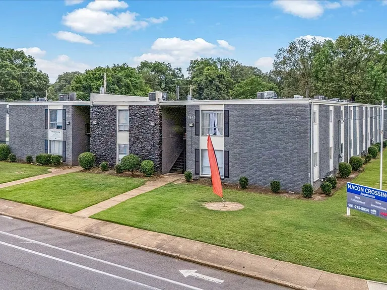 Macon Crossing Apartments — Photo 12