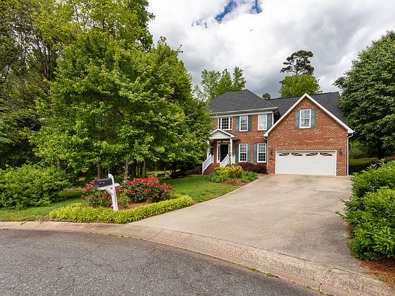 2nd image of 1332 Farragut Ct