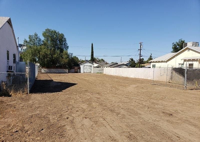 1st image of 3643 E Orleans Ave