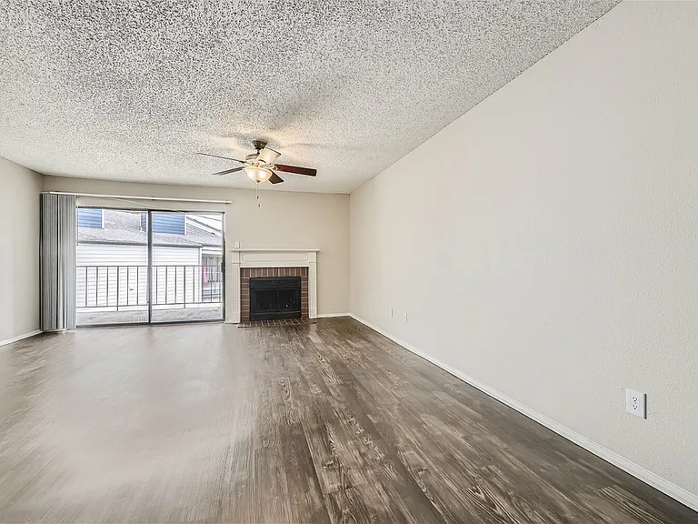 Rise Spring Pointe — Photo 130