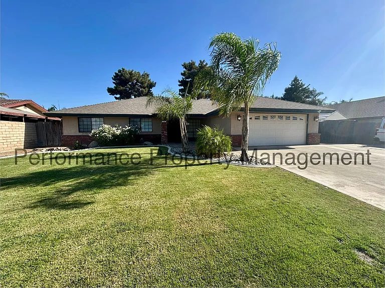 7501 Lucille Ave — Photo 1