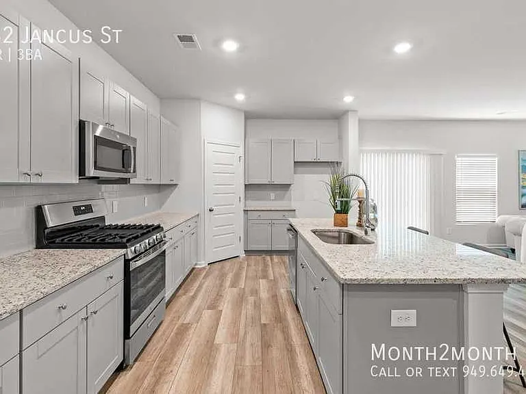 782 Jancus St — Photo 13