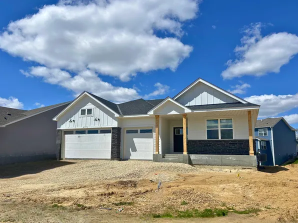 4975 Noble Ln NW, Rochester, MN 55901
