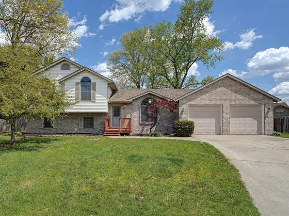 2447 Joseph St, Portage, IN 46368