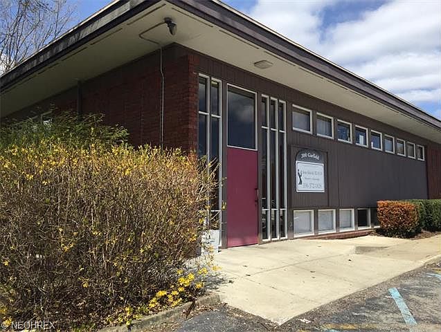 1st image of 200 Garfield Dr NE Ste 3