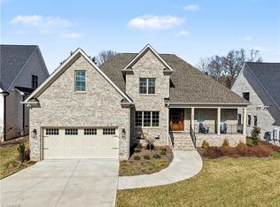 3901 Tee Island Ct, Greensboro, NC 27407