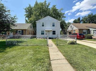 2240 25th St, Rock Island, IL