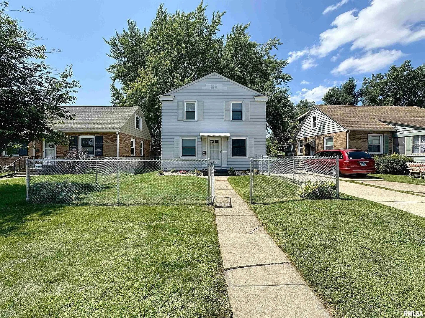 2240 25th St photo 1