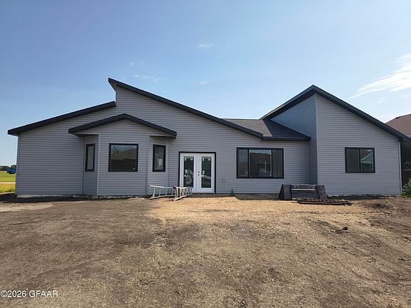 2nd image of 2501 Troon Cir NW