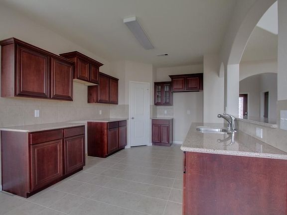 4th image of 19627 Little Pine Ln