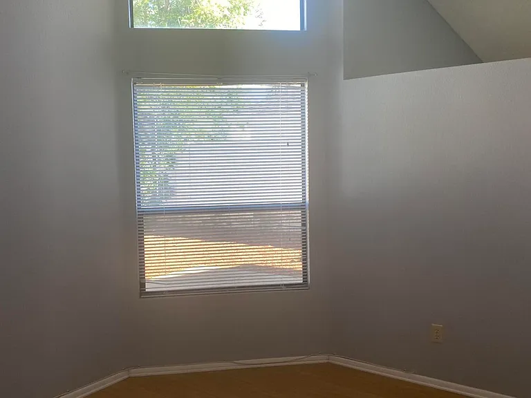 510 W Fellars Dr — Photo 7