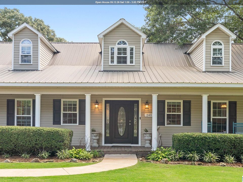 1st image of 240 Lakeview Cir