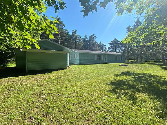 5th image of N4120 Mackinac Trl