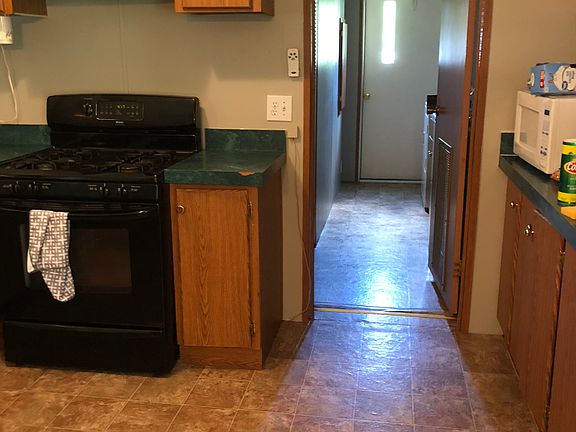 4th image of 347 E County Road 215 S