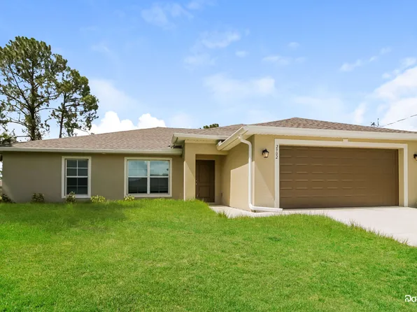 2902 7th St W, Lehigh Acres, FL 33971