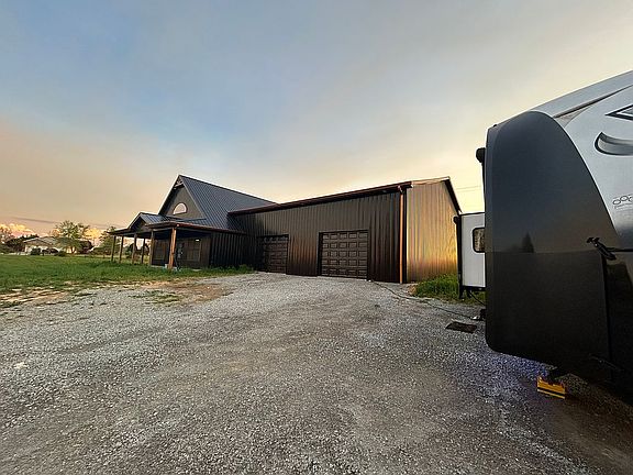 3rd image of 3691 New Jackson Hwy