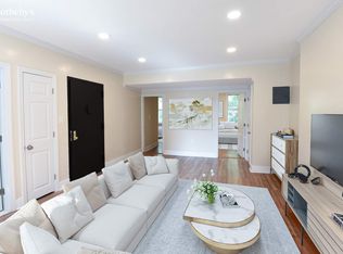 154 S 4th St APT 3, Brooklyn, NY 11211