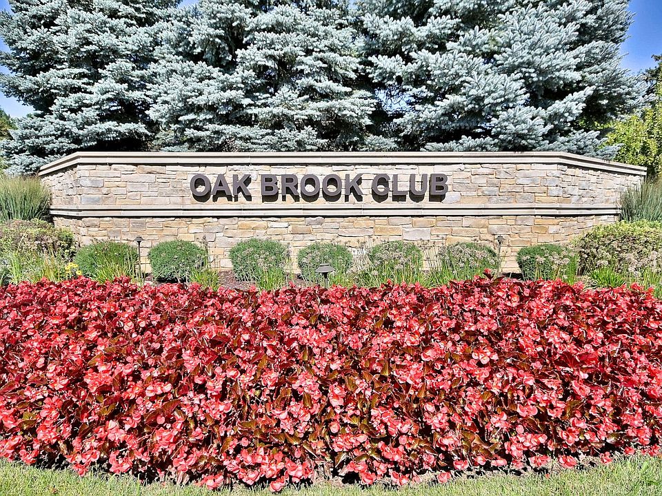 1st image of 6 Oak Brook Club Dr APT J102