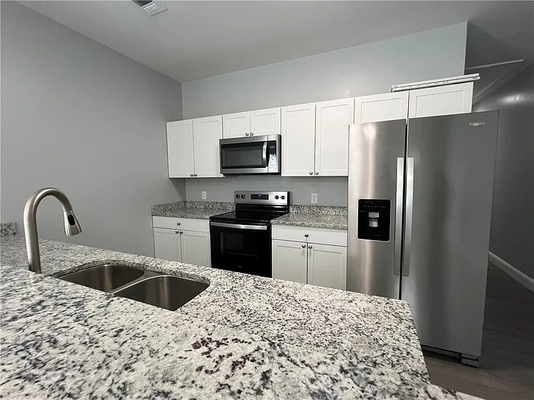 1518 Swamp Rd SE — Photo 12