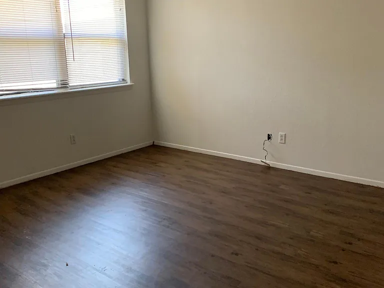 1823 Wisdom Dr — Photo 15