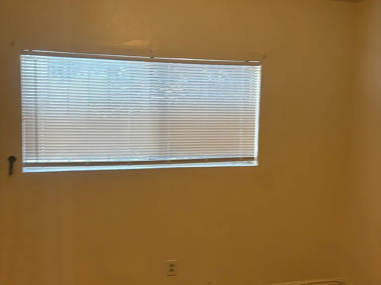 1600 S Ridgeley Dr #3 — Photo 3