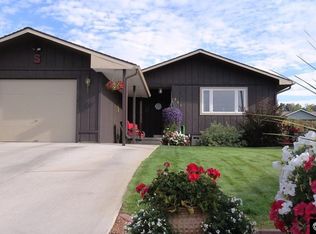 806 Arroyo Ave, Riverton, WY 82501