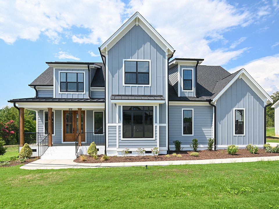 1st image of 44 Maeview Ln
