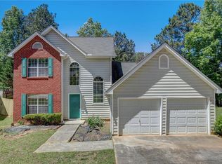 613 Pennybrook Ln, Stone Mountain, GA 30087
