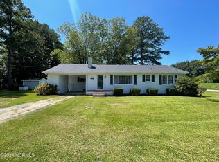 2520 Dan Peele Rd, Williamston, NC 27892