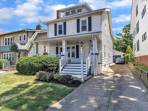 3rd image of 1647 Bunts Rd