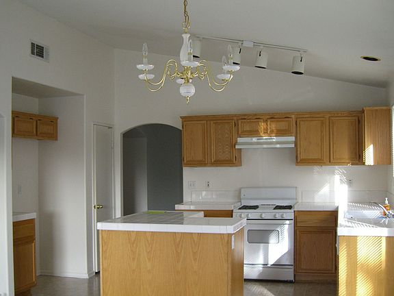 WOW CUTE KITCHEN!