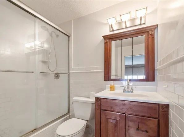 2006 Harmon Cove Tower image 12 of 43