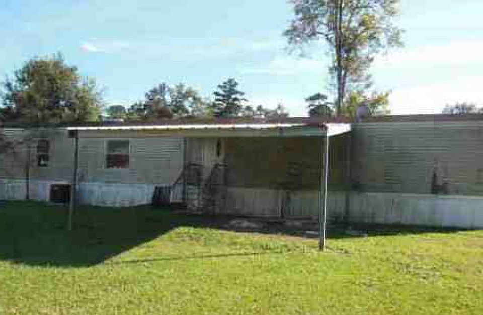 2nd image of 17091 Olive Dr