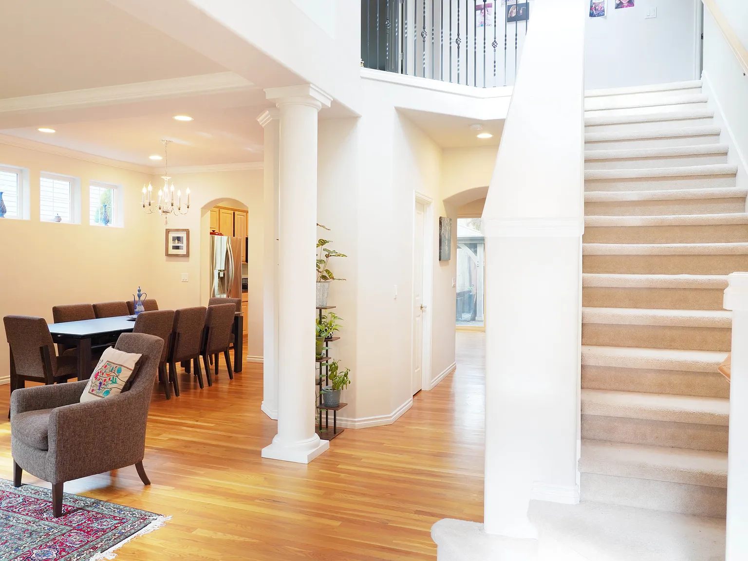 5 bed, 2750 sqft, $5,950 — Photo 4