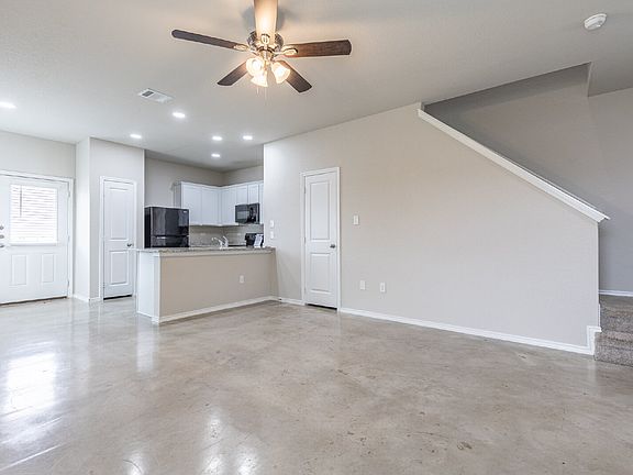 5th image of 7239 Converse Ridge Ln #501