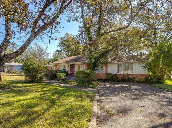 703 E Morgan, Meridian, TX 76665