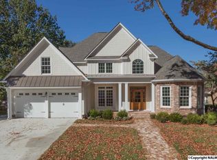 1410 Elmwood Dr, Huntsville, AL 35801