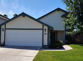 7119 Hanover Cir, Bakersfield, CA 93309
