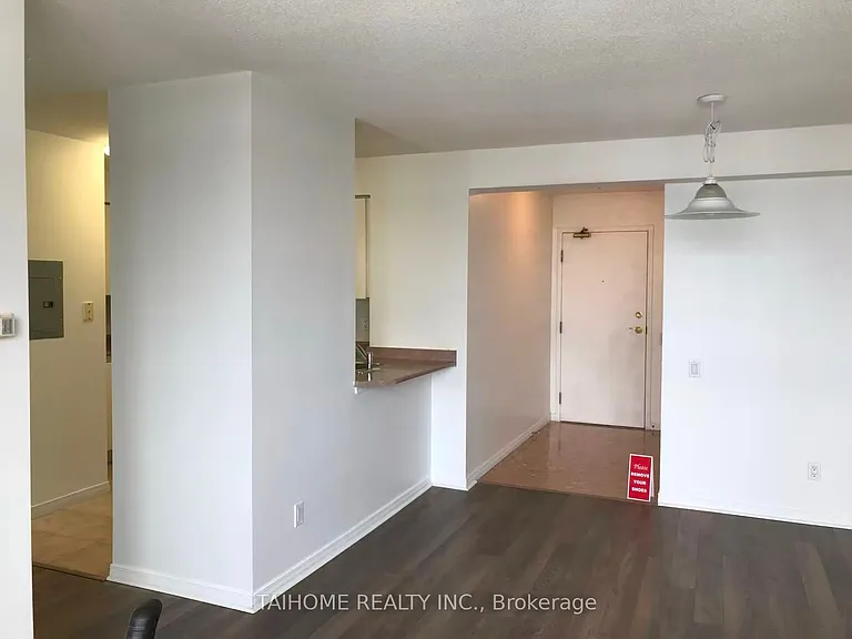 8 Hillcrest Ave #811 — Photo 13