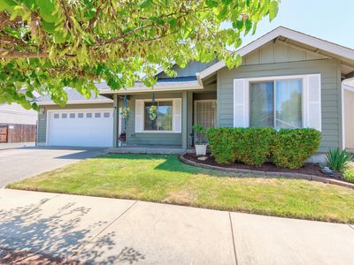 367 SW Wagner Meadows Dr, Grants Pass, OR, 97526