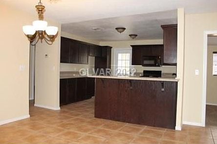 4th image of 2212 Marlboro Dr