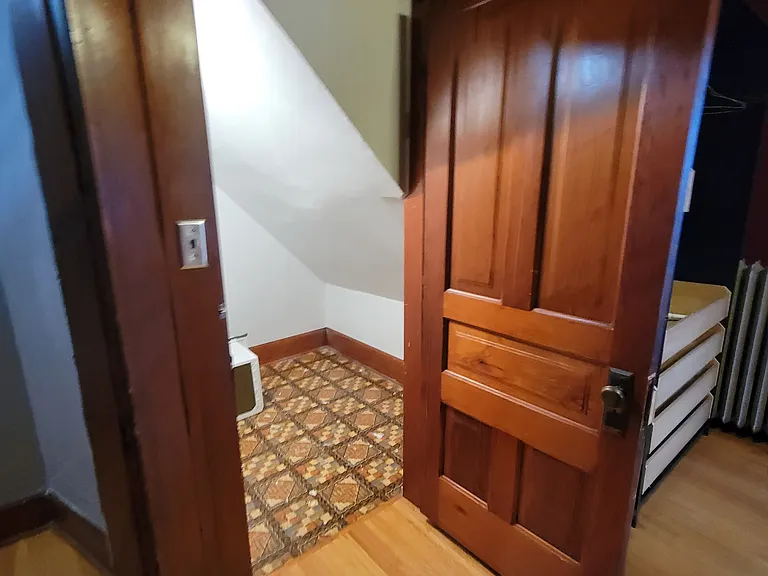 910 East Ave #B — Photo 20