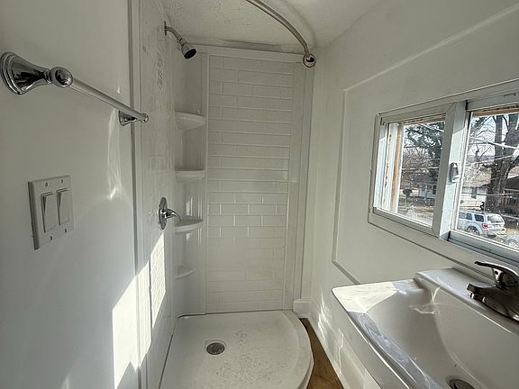4th image of 1348 Byrd Ave APT 3