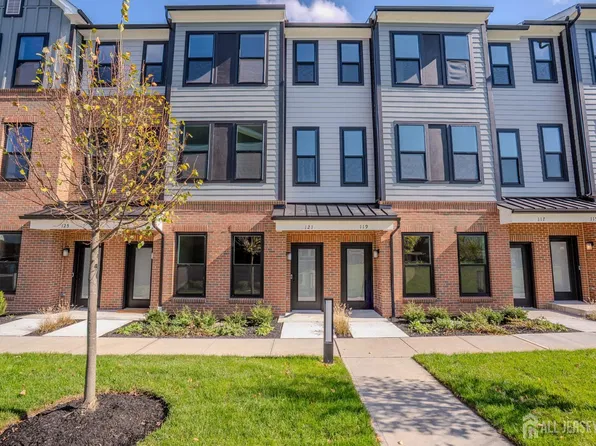 121 Jessie Pl, New Brunswick, NJ