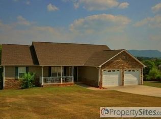4120 Pea Ridge Rd, Maryville, TN 37804