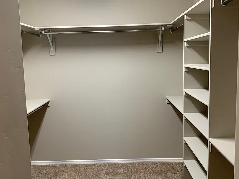 7116 Summit Ct NE — Photo 13